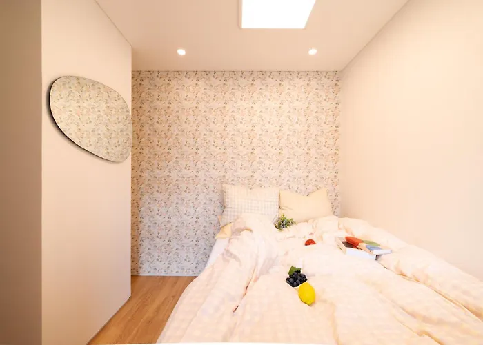 Apartment Hongik Univ Station Wave Family #d *